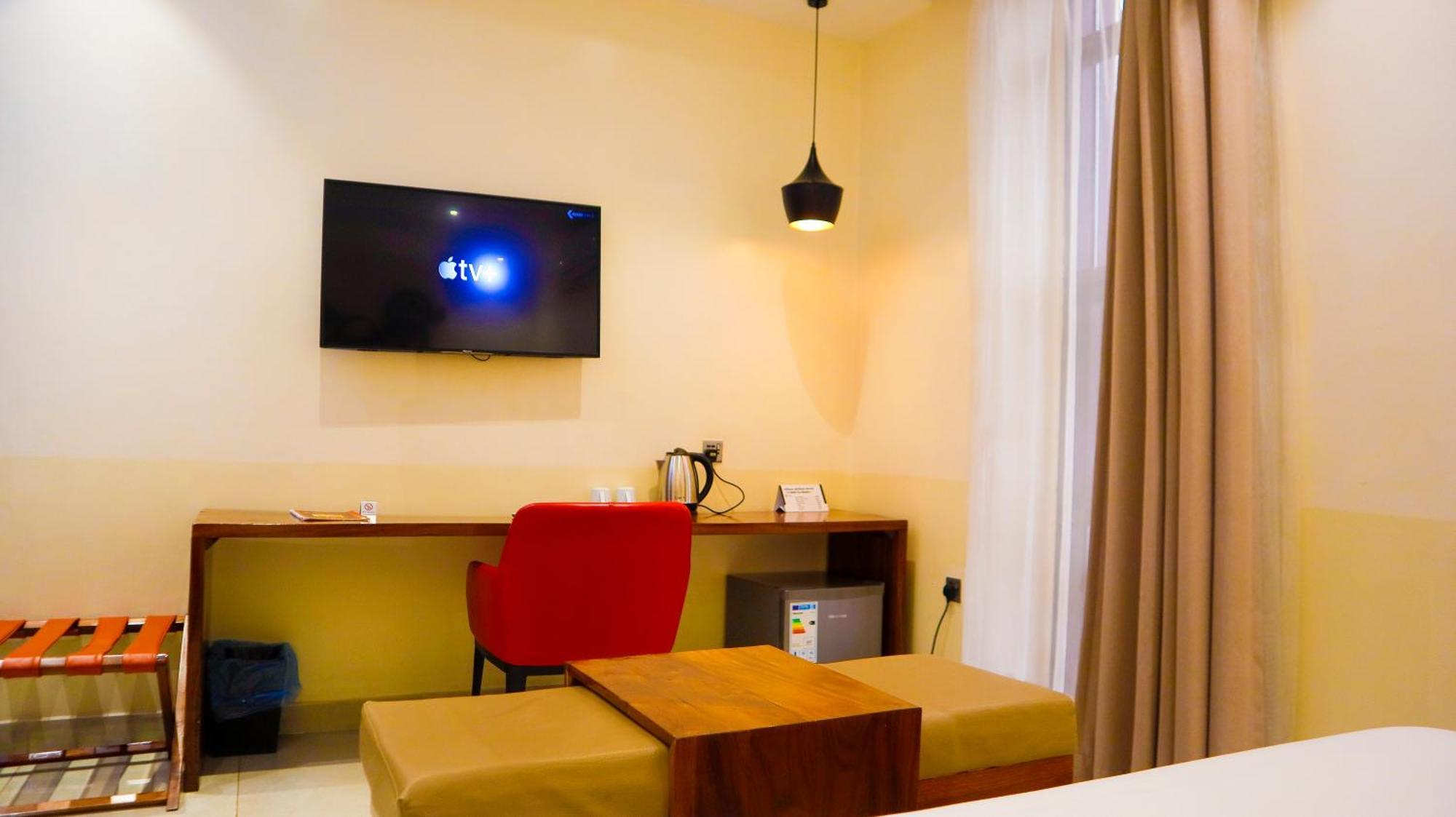 Millennium Terrace Hotel Kampala Exteriér fotografie